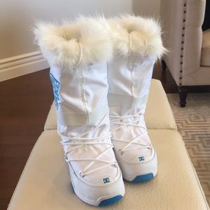DC snow shoes